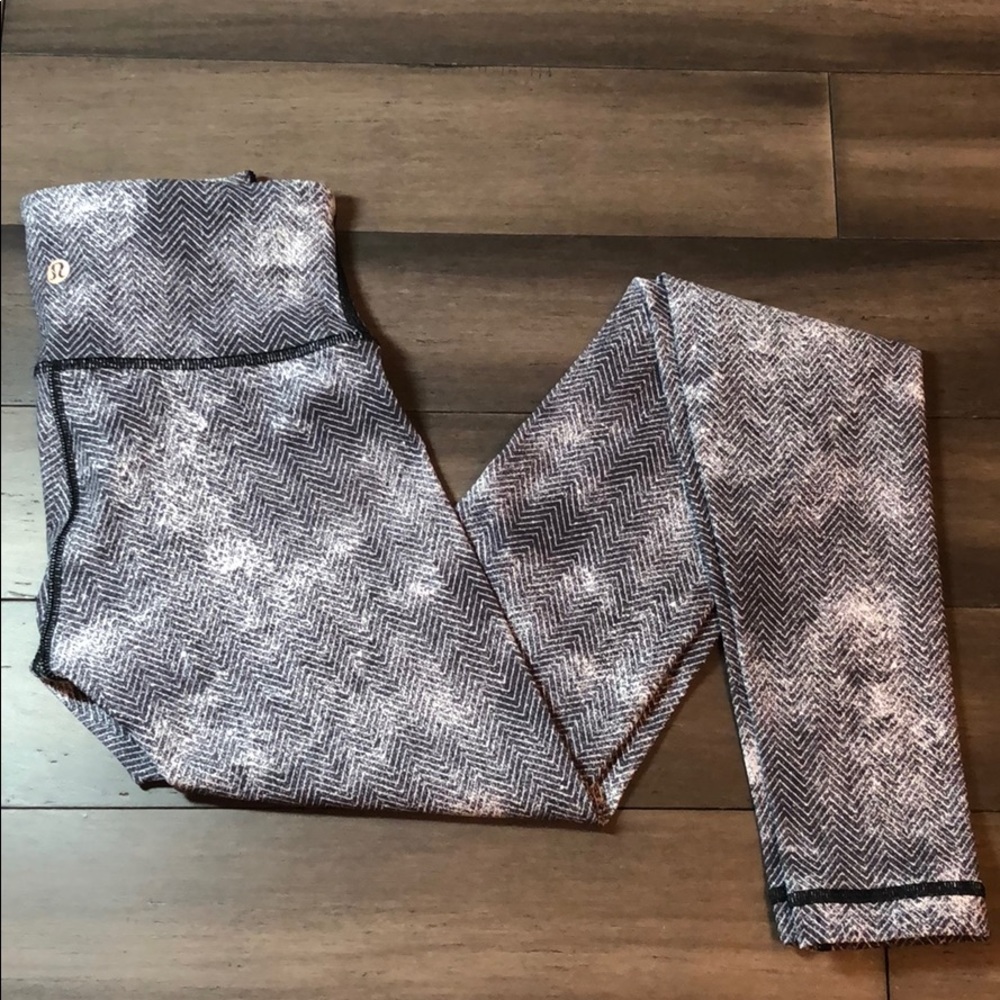 Lululemon Wunder Under pant 3 full length